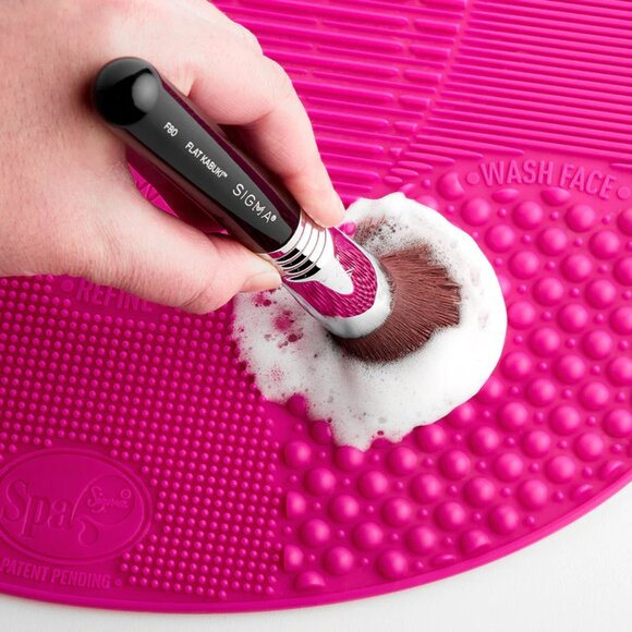Sigma Beauty - SIGMA SPA® EXPRESS BRUSH CLEANING MAT - Picture 4 of 9